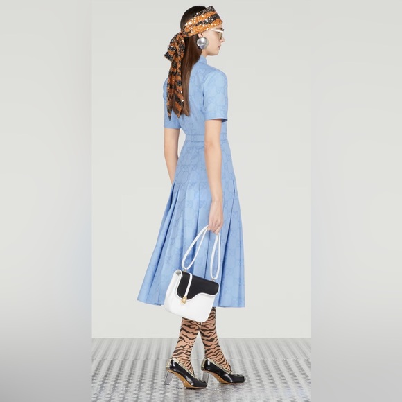 GUCCI
Belted pleated cotton Oxford-jacquard midi dress IT42 = US6 - Picture 6 of 11